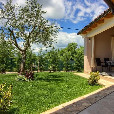 Vila Cynara *